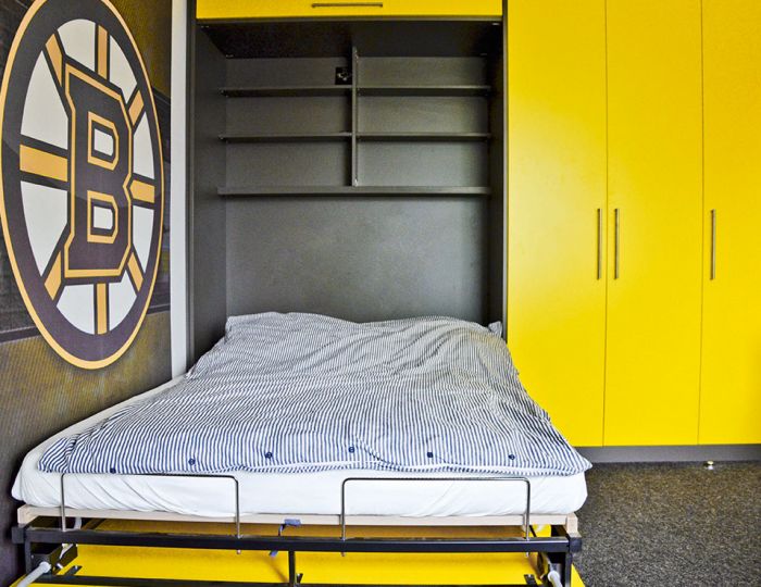Jugendzimmerschrank