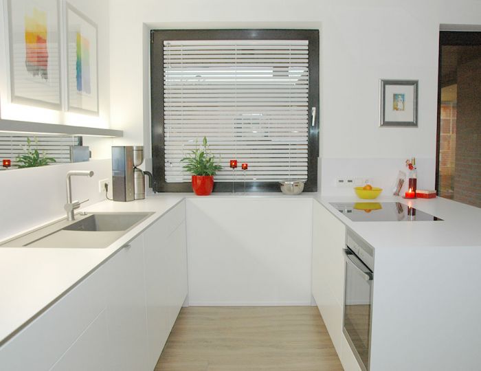 Fronten in MDF weiß lackiert