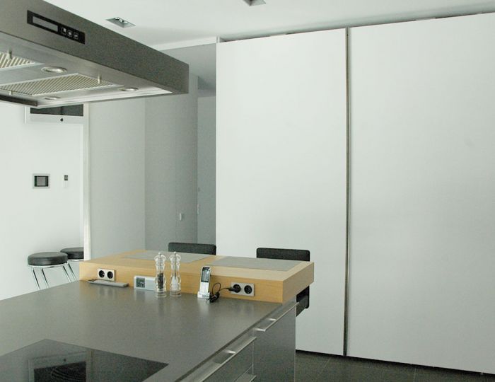 Raumteiler zu bestehender Küche