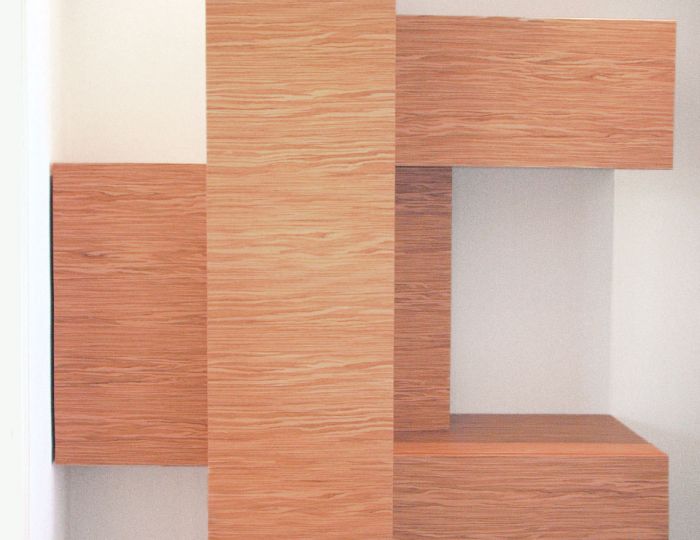 Garderobe in Olivenholz furniert