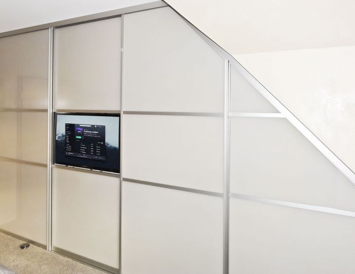 Geschlossene Schiebetür Schlafzimmer